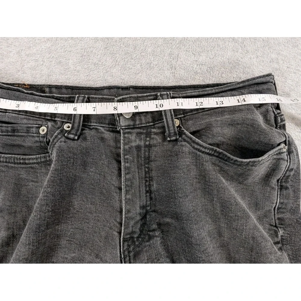 Levi's 514 Men's Straight Fit Faded Black Denim JeansFits 32x28